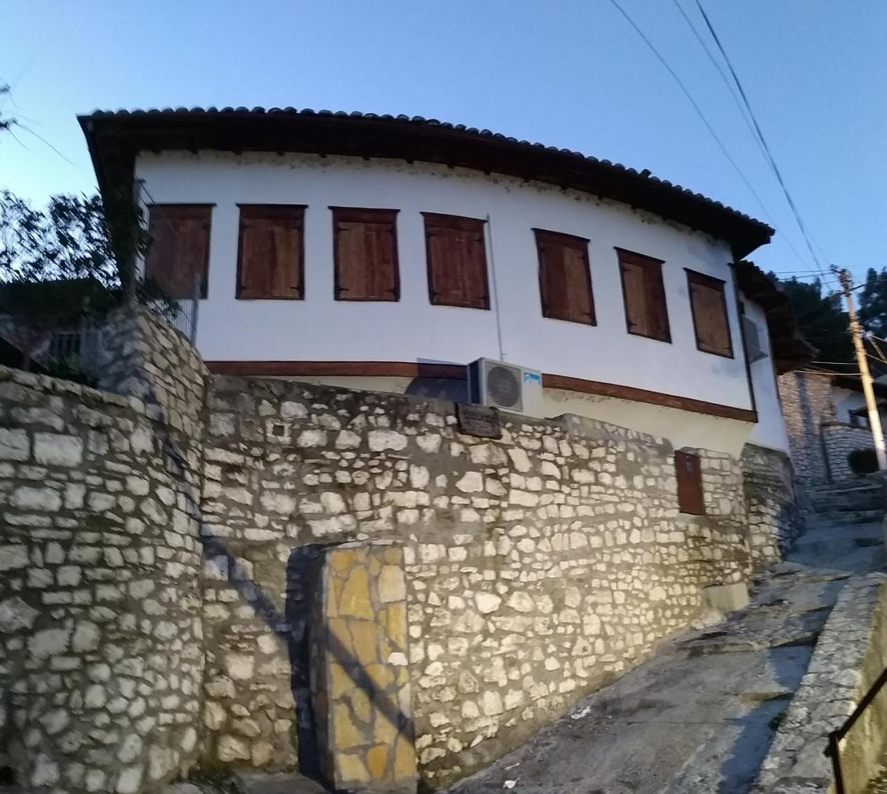 Hotel Old Town Hava Baci Berat Exterior foto